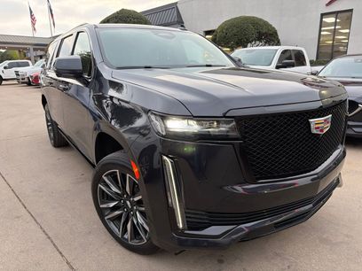 Used 2023 Cadillac Escalade ESV Sport Platinum w/ Heavy-Duty Trailer Package