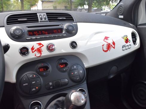 Used 2012 FIAT 500 Abarth w/ Safety & Convenience Pkg FWD image 33