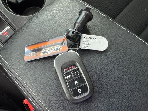 Used 2022 Honda Civic EX image 3