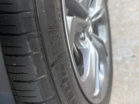 Used 2024 Honda Accord EX image 11