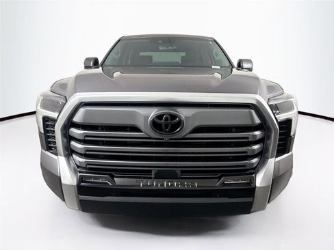 Used 2023 Toyota Tundra Limited AWD/4WD image 9