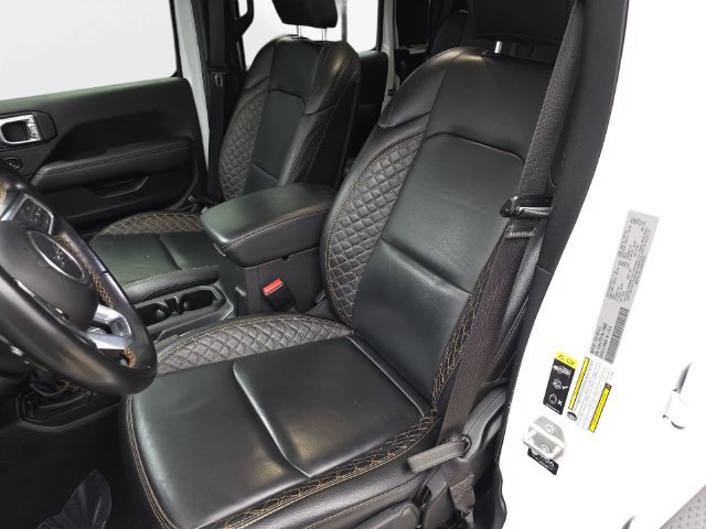 Used 2022 Jeep Gladiator Overland AWD/4WD image 15