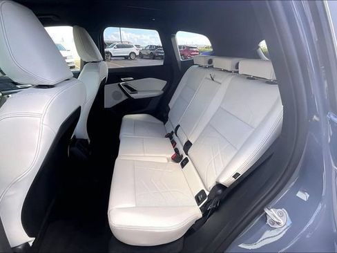 New 2026 BMW X1 xDrive28i w/ Technology Package AWD/4WD image 10