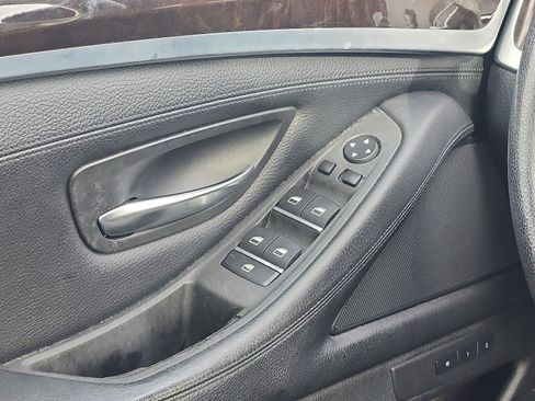 Used 2013 BMW 528i xDrive Sedan image 12