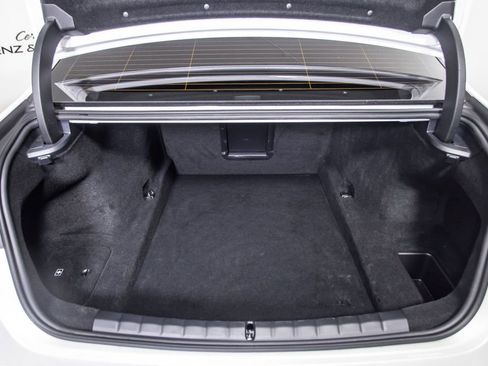 Used 2025 BMW 740i 740i w/ Premium Package image 13