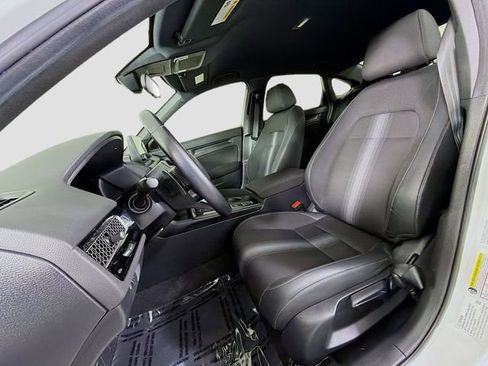 Used 2024 Honda Civic Sport image 11
