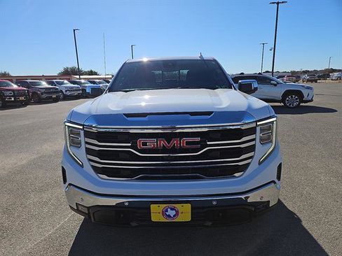 Used 2024 GMC Sierra 1500 SLT image 8