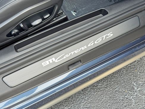 Used 2025 Porsche 911 Carrera 4 GTS w/ Premium Package image 40