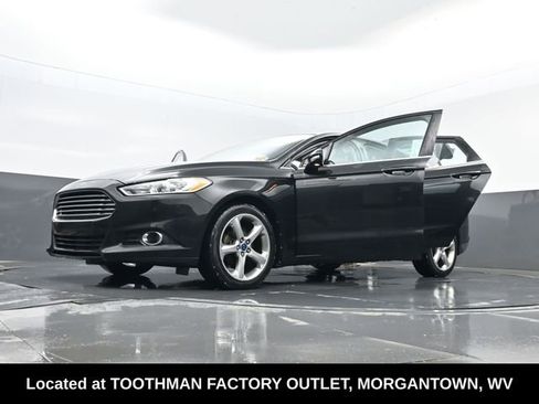 Used 2013 Ford Fusion SE image 32