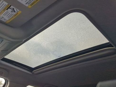 Certified 2024 Nissan Frontier SL image 20