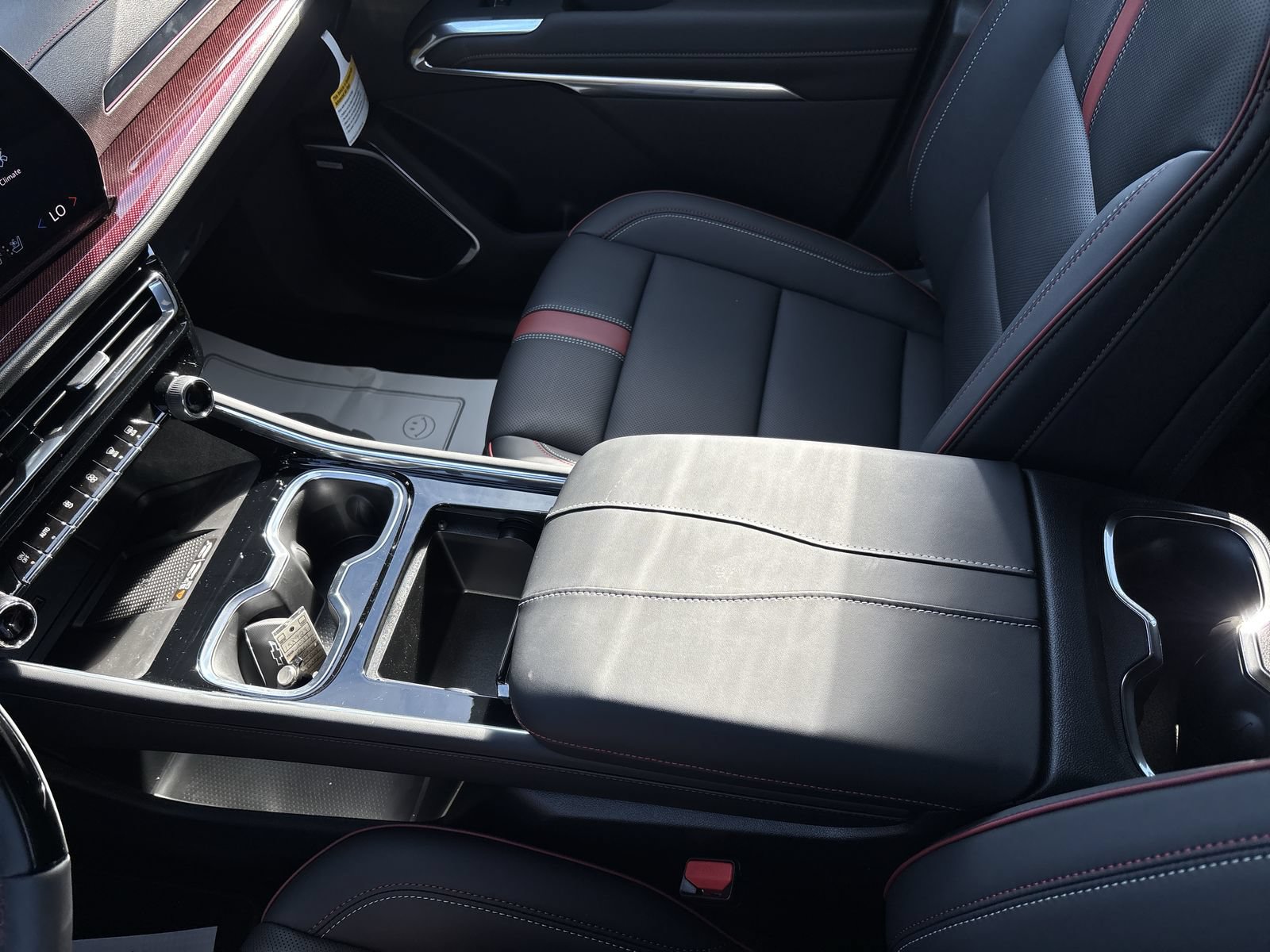 New 2027 Chevrolet Traverse RS AWD/4WD image 20