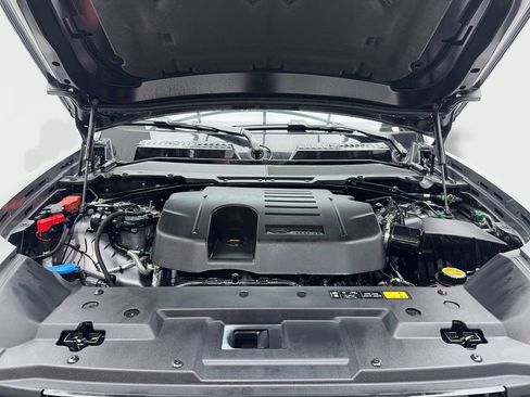 Used 2024 Land Rover Defender 130 X image 16