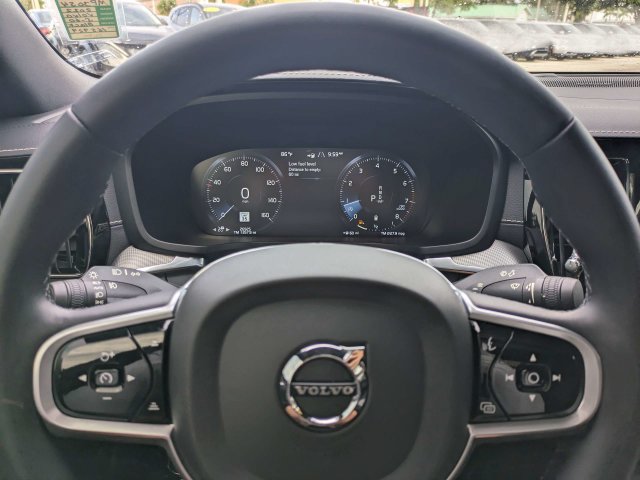 Used 2022 Volvo S60 B5 R-Design w/ Advanced Package AWD/4WD image 25
