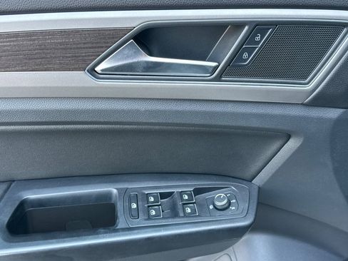 Used 2019 Volkswagen Atlas SE AWD/4WD image 10