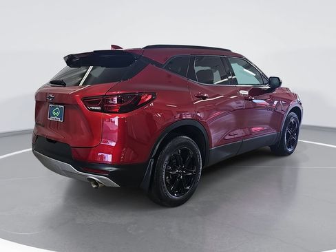 Certified 2024 Chevrolet Blazer LT w/ Convenience Package AWD/4WD image 3