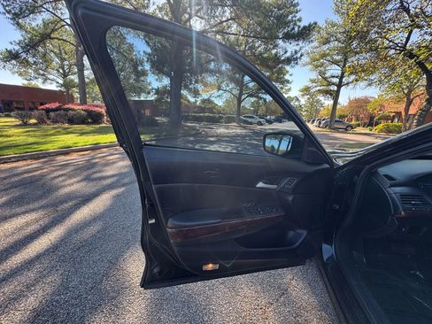 Used 2012 Honda Crosstour EX-L image 26