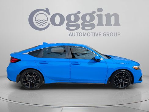 Used 2022 Honda Civic Sport Touring image 4