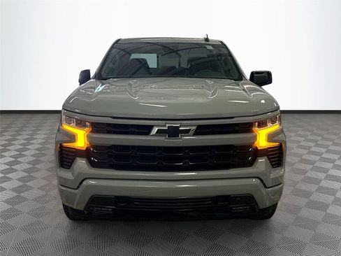 Used 2025 Chevrolet Silverado 1500 RST AWD/4WD image 2