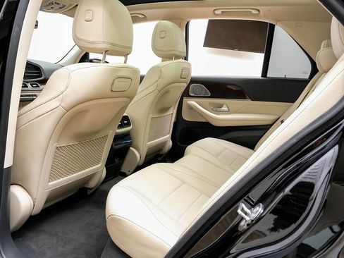 Used 2020 Mercedes-Benz GLE 350 w/ AMG Line Exterior image 32