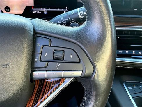 Used 2021 Cadillac Escalade ESV Premium Luxury w/ Driver Assist Tech Package image 12