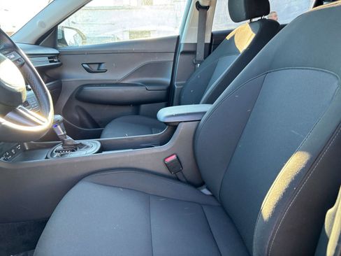 Used 2025 Hyundai Kona SEL image 27