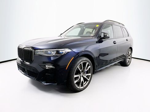 Used 2022 BMW X7 M50i AWD/4WD image 3