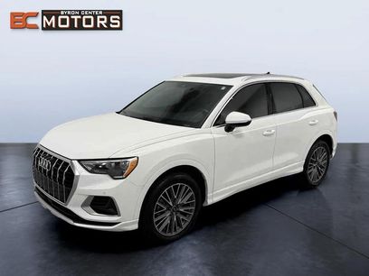 Used 2022 Audi Q3 2.0T Premium w/ Convenience Package