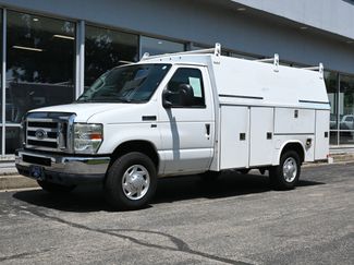 Used 2011 Ford E-350 and Econoline 350 Super Duty w/ PWR Locks & Windows Group image 1