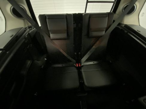 Used 2016 Land Rover LR4 HSE AWD/4WD image 33
