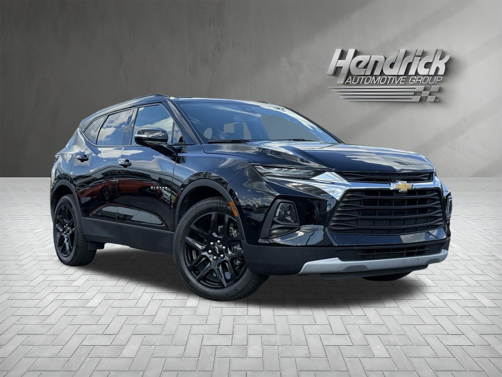 Used 2021 Chevrolet Blazer LT FWD image 2
