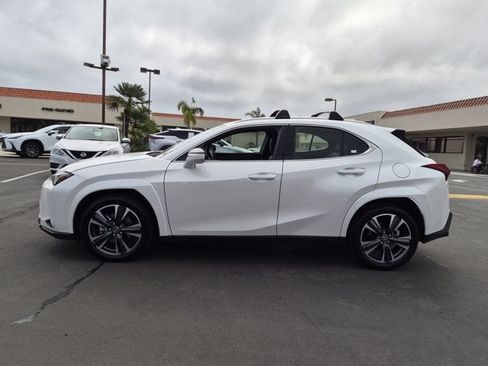 Used 2025 Lexus UX 300h AWD w/ Accessory Package (Z2) image 8