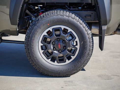 New 2026 Toyota Tacoma TRD Off-Road image 6