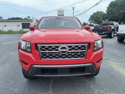 Used 2022 Nissan Frontier SV AWD/4WD image 8