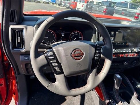 New 2026 Nissan Frontier PRO-4X w/ Pro-4x Convenience Package image 12