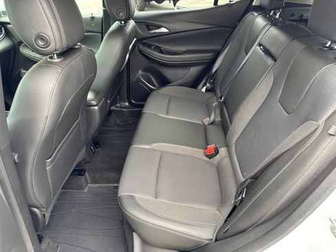 Used 2022 Buick Encore GX Select AWD/4WD image 27