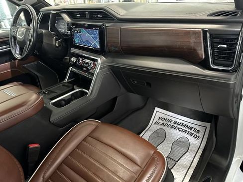 Certified 2024 GMC Sierra 2500 Denali Ultimate image 30