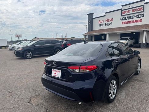 Used 2022 Toyota Corolla LE image 17