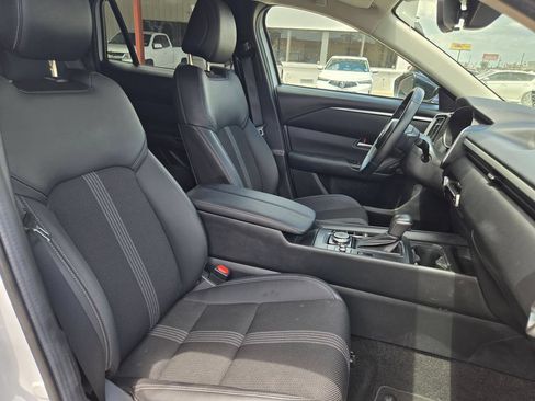 Used 2025 MAZDA CX-50 2.5 Hybrid w/ Preferred Pkg AWD/4WD image 32