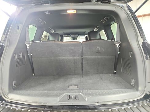 Used 2023 Nissan Armada SL w/ Midnight Edition Package image 46