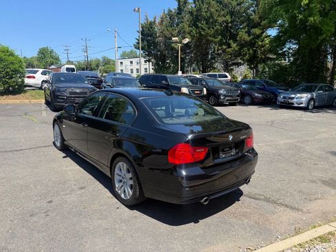 Used 2011 BMW 335i xDrive Sedan AWD/4WD image 7