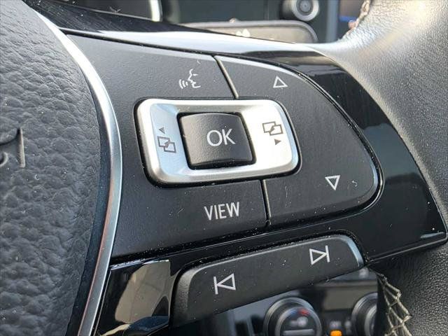 Used 2021 Volkswagen Jetta R-Line FWD image 32