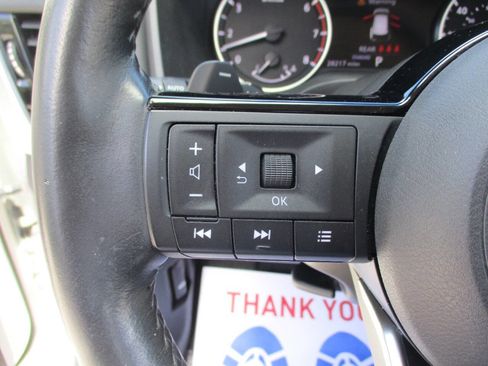 Used 2021 Nissan Rogue SL image 14