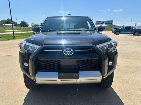 Used 2023 Toyota 4Runner TRD Off-Road Premium image 9