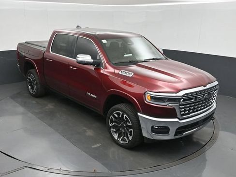 Used 2025 RAM 1500 Limited AWD/4WD image 40
