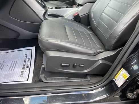 Used 2014 Ford Escape SE w/ Equipment Group 201A AWD/4WD image 15