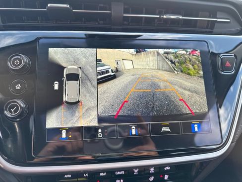 Used 2023 Chevrolet Bolt EUV Premier w/ Sun & Sound Package FWD image 62