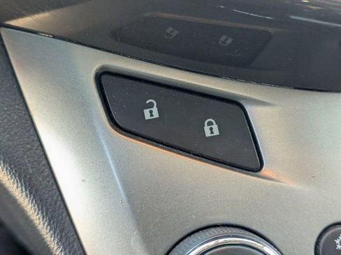 Used 2015 Chevrolet Sonic LTZ image 16