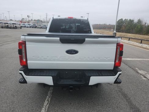 Used 2023 Ford F250 XL w/ STX Appearance Package image 5