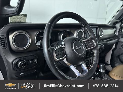 Used 2020 Jeep Gladiator Rubicon image 11