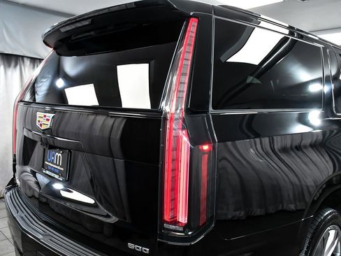 Used 2026 Cadillac Escalade ESV Platinum Sport AWD/4WD image 89